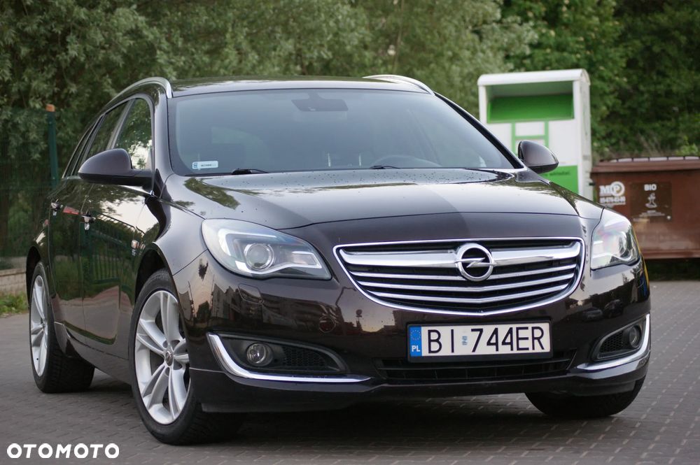 Opel Insignia 1.6 SIDI Turbo ecoFLEX Start/Stop Sport - 1