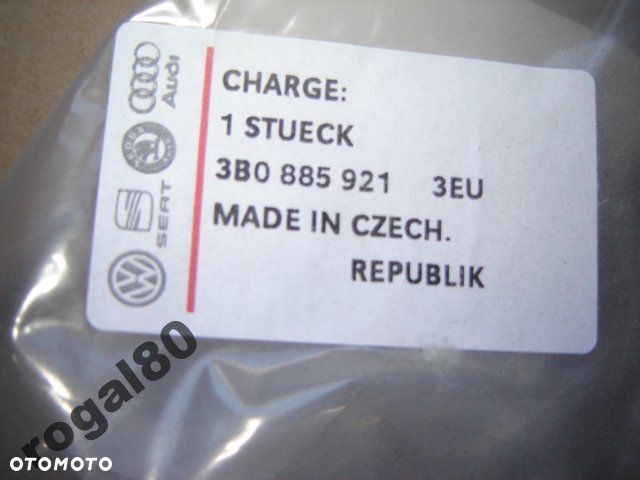 VW PASSAT B5 ZAGŁÓWKI SKÓRZANE NOWE 3B0885921 - 2