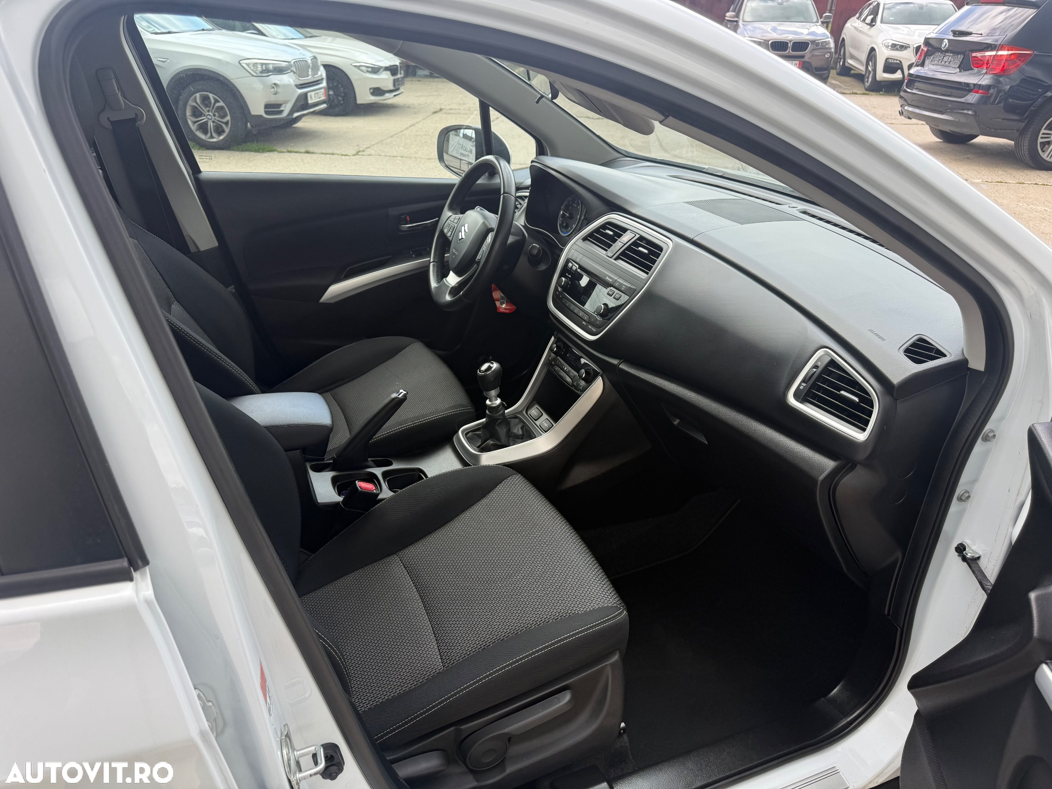 Suzuki SX4 S-Cross 1.6 DDIS 4x2 Comfort+ - 16