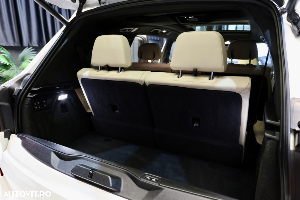 BMW X7 xDrive40d - 16