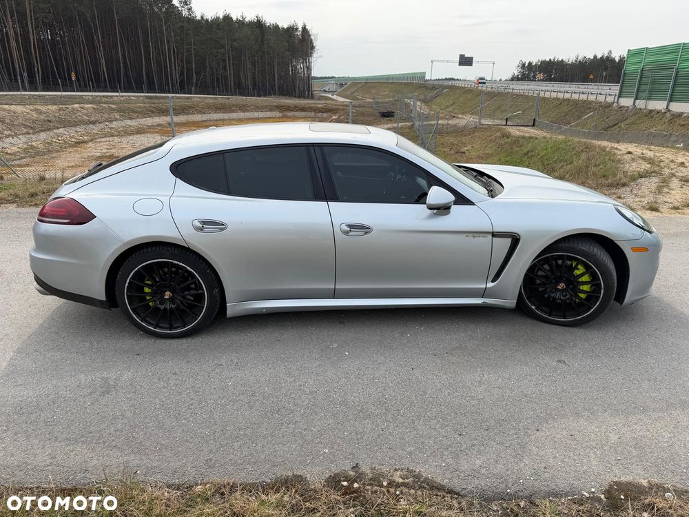 Porsche Panamera S E-Hybrid - 4