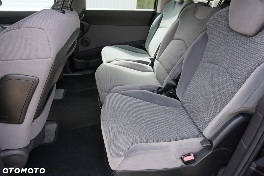 Peugeot 807 2.0 HDi Trendy - 10