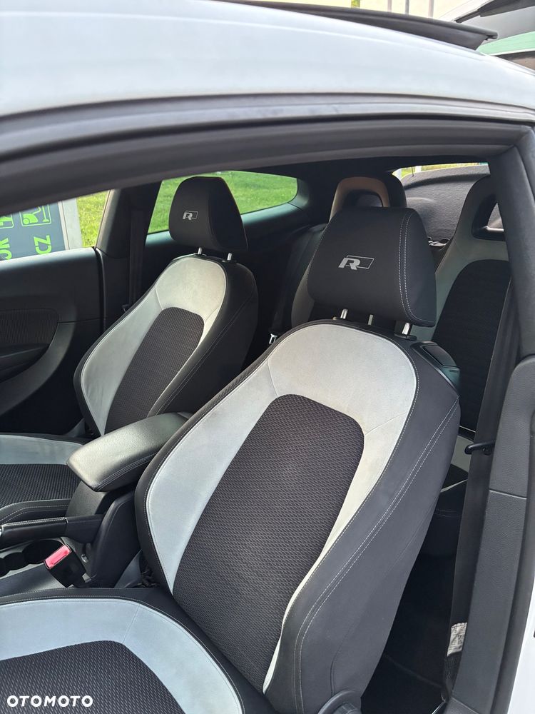 Volkswagen Scirocco 2.0 TSI - 12