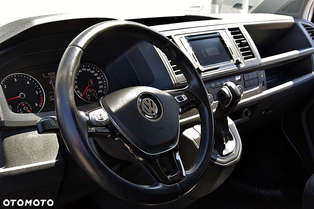 Volkswagen Caravelle 2.0 TDI L2 Comfortline DSG - 14