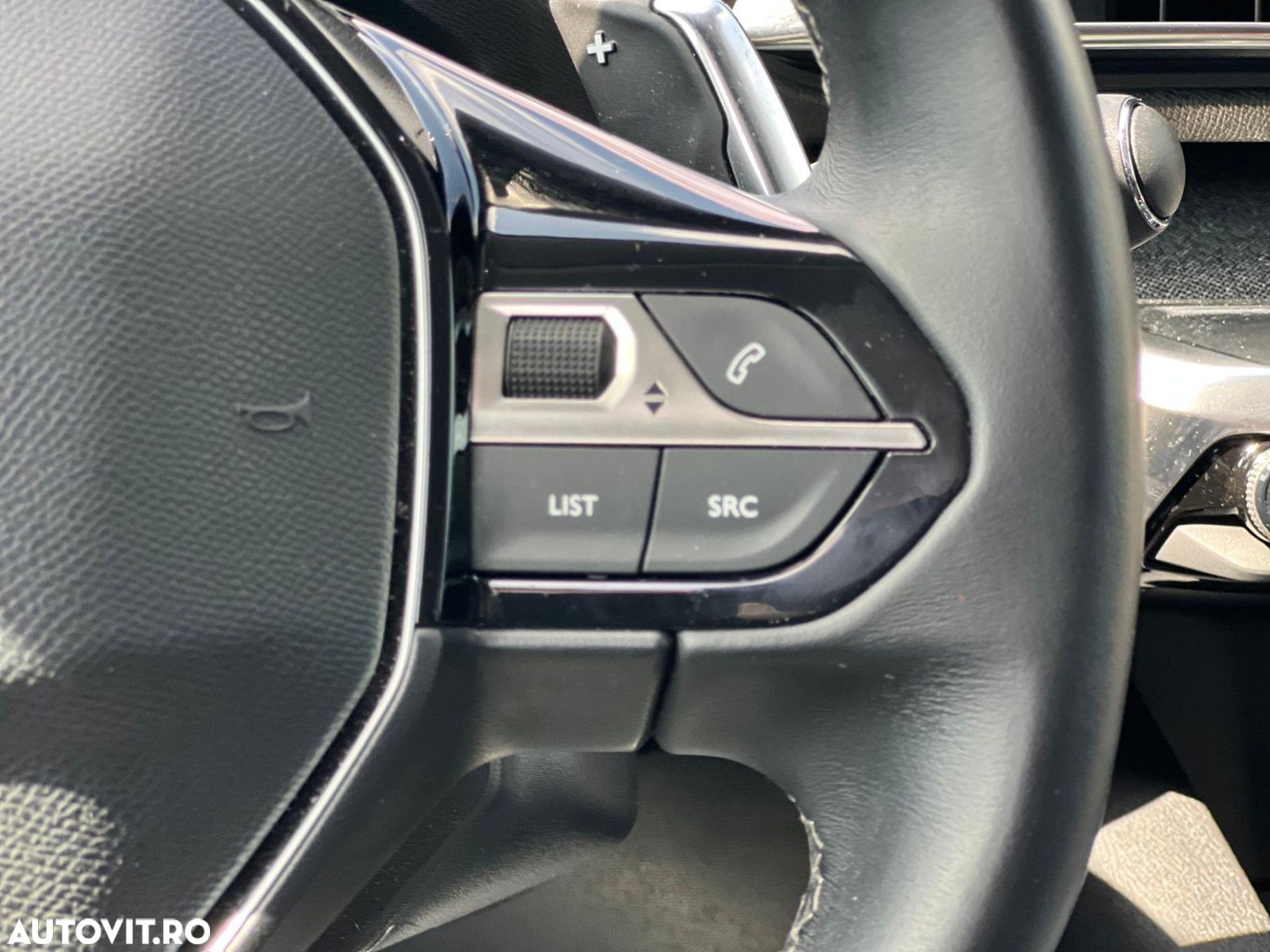 Peugeot 3008 PureTech 130 Stop & Start EAT6 Allure - 15