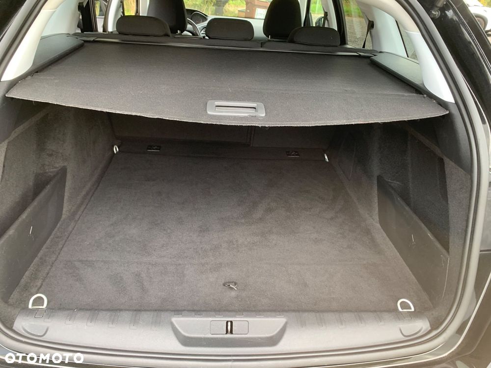Peugeot 308 - 12