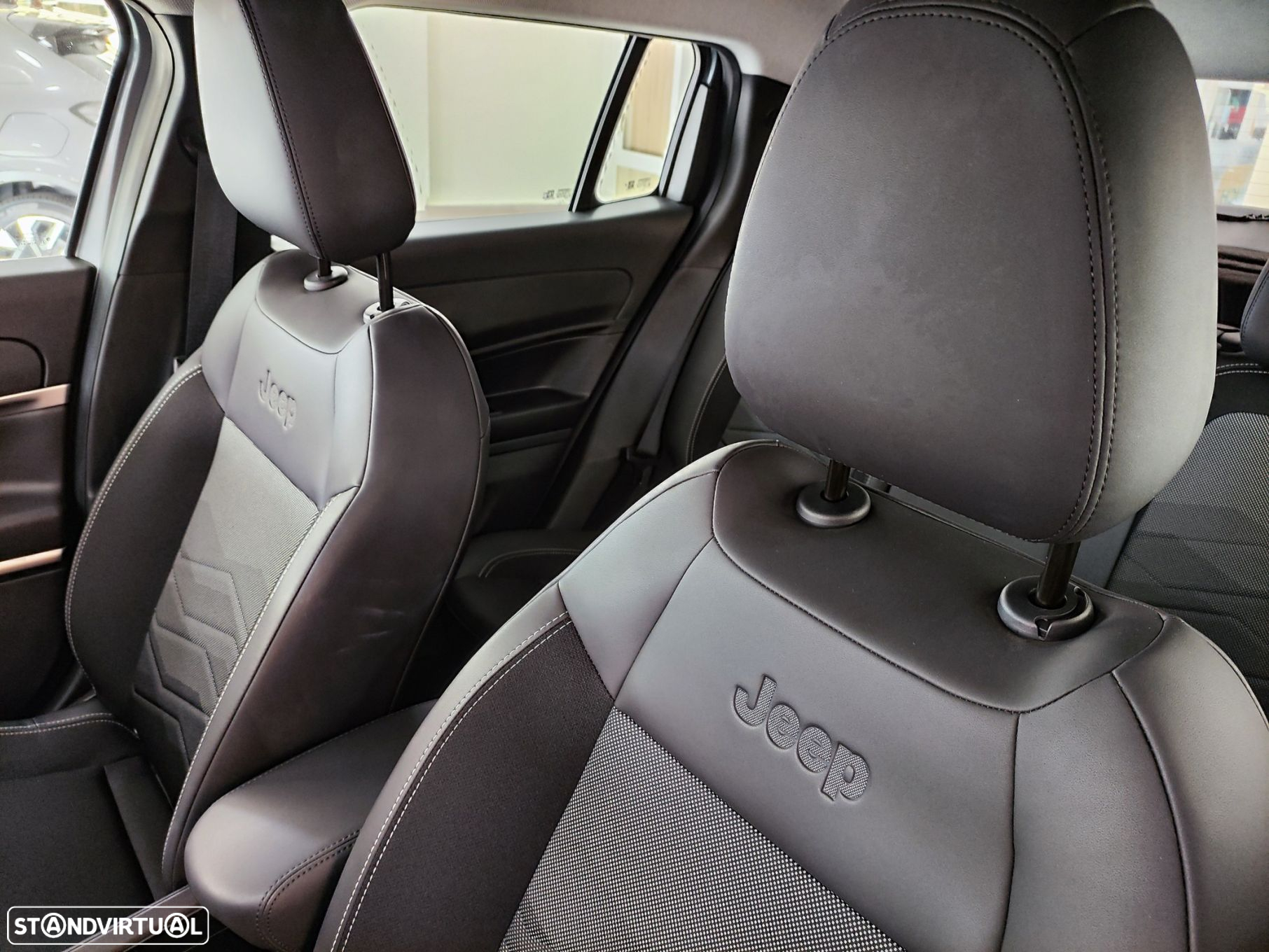 Jeep Avenger 1.2 GSE T3 Altitude - 8