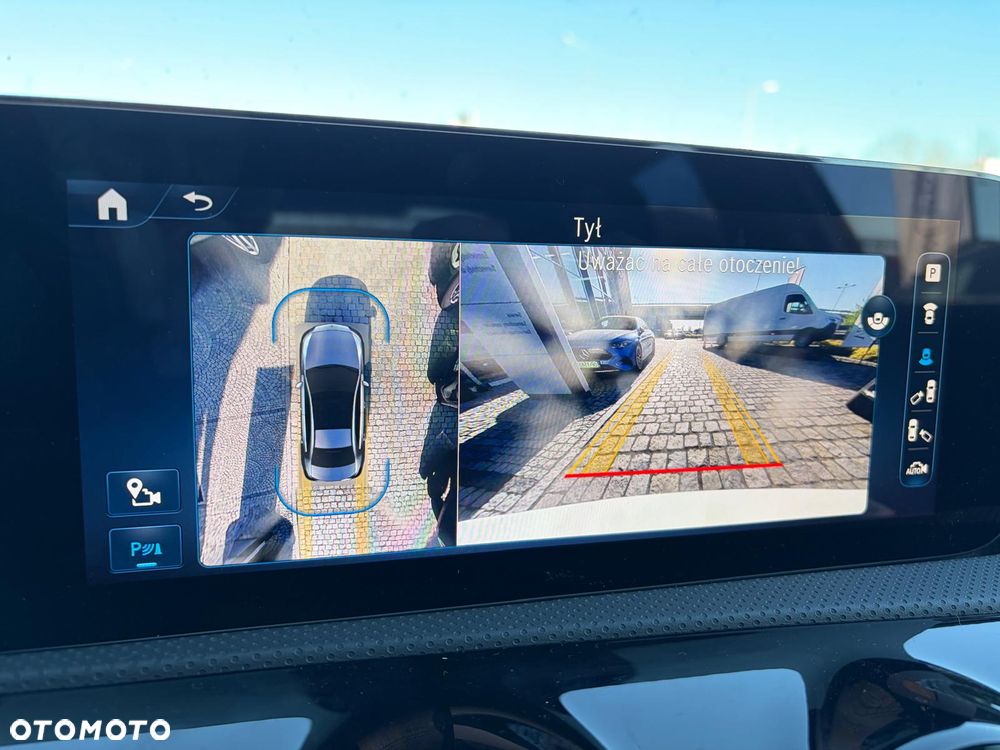 Mercedes-Benz Klasa A 220 4-Matic Progressive 8G-DCT - 12
