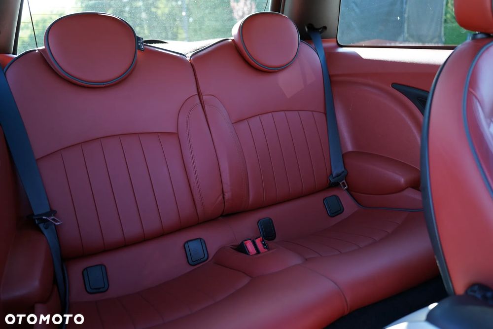 MINI Cooper S Standard - 18