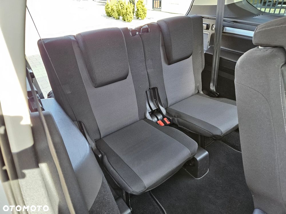 Volkswagen Touran 2.0 TDI SCR (BlueMotion Technology) Highline - 13