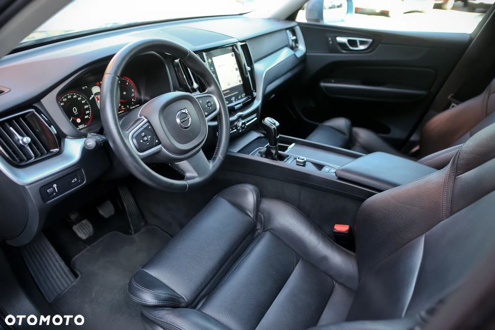 Volvo XC 60 D4 AWD Inscription - 18