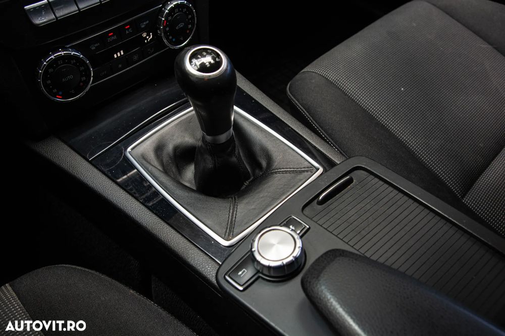 Mercedes-Benz C 180 T CDI DPF (BlueEFFICIENCY) - 15
