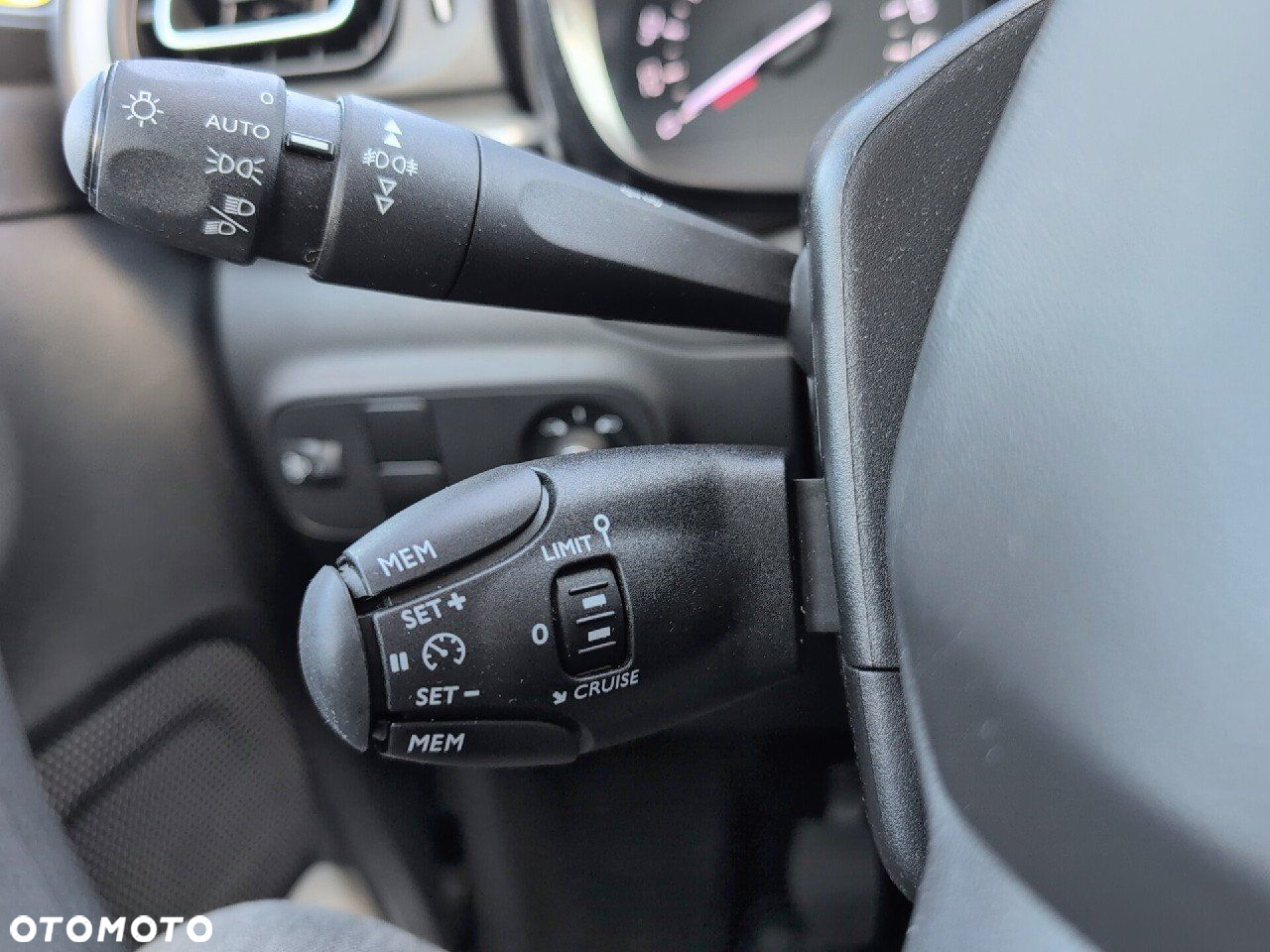 Citroën C3 1.2 PureTech Max - 15