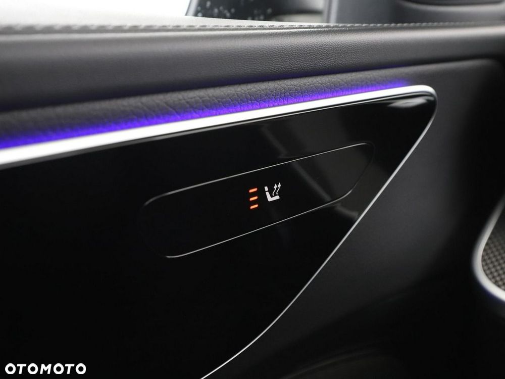 Mercedes-Benz Klasa C 220 d 4Matic 9G-TRONIC AMG Line - 36