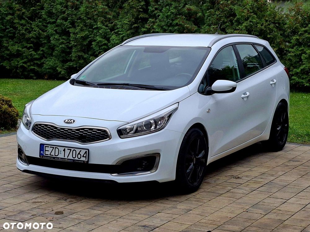 Kia Ceed 1.6 CRDi L Business Line - 1