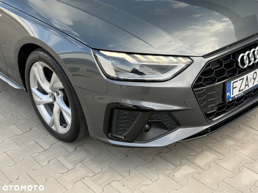 Audi A4 Avant 35 TFSI mHEV S Line S tronic - 27
