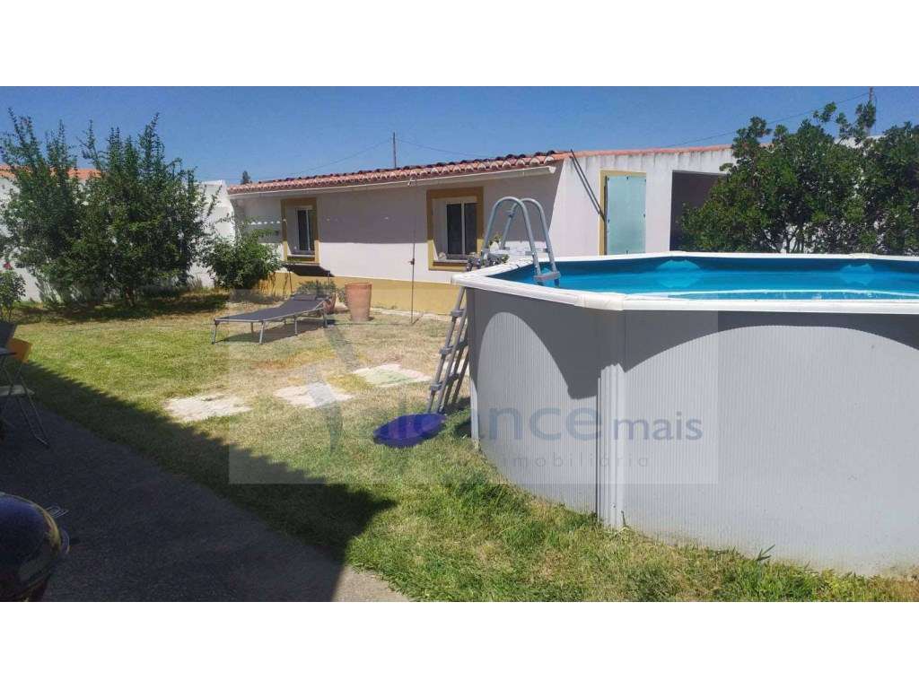 Magnífica Moradia T4 com Quintal - Vale de Vargo (Serpa) - Grande imagem: 2/25