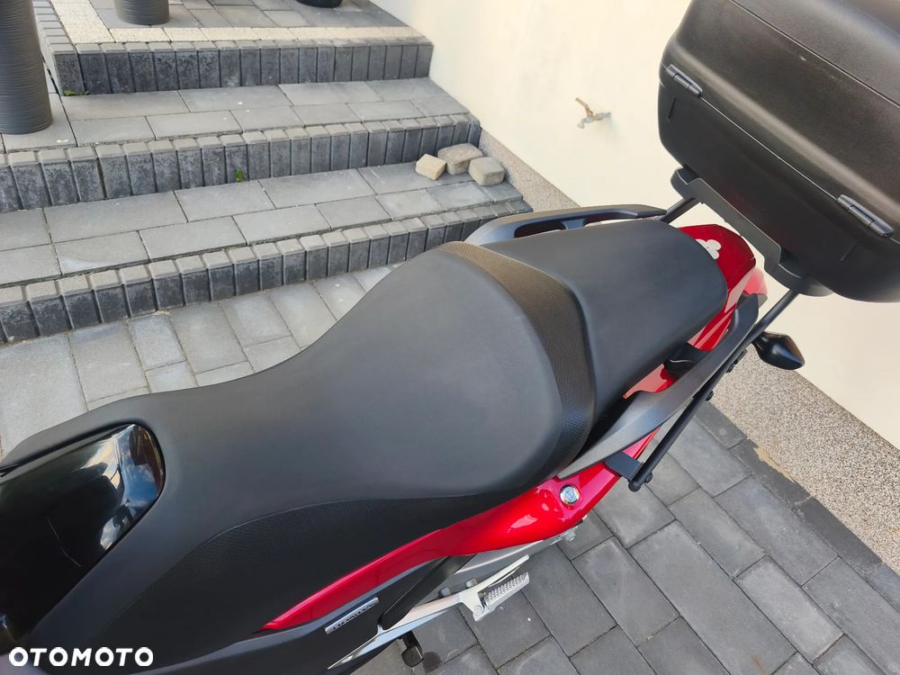 Honda NC - 22