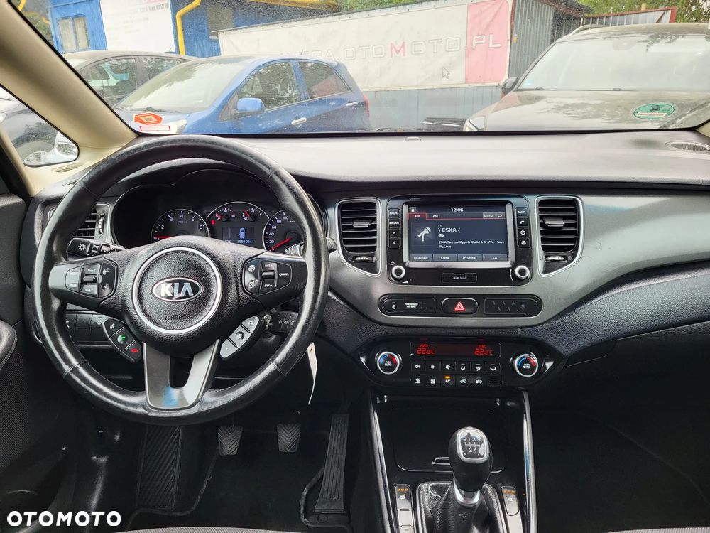 Kia Carens 1.6 GDI UEFA EURO 2016 - 19