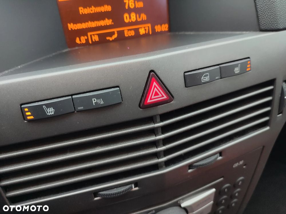 Opel Astra 1.4 Comfort / Cool - 27