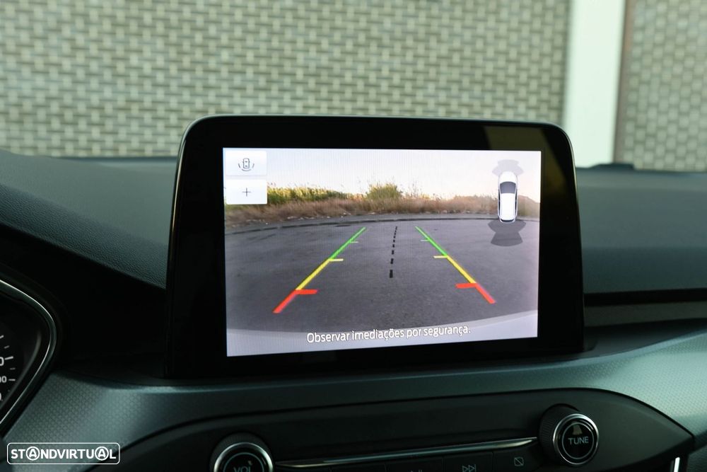 Ford Focus 1.0 EcoBoost Active X - 32