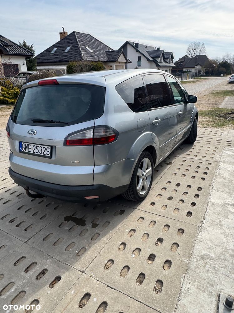 Ford S-Max 2.0 TDCi DPF Trend - 4
