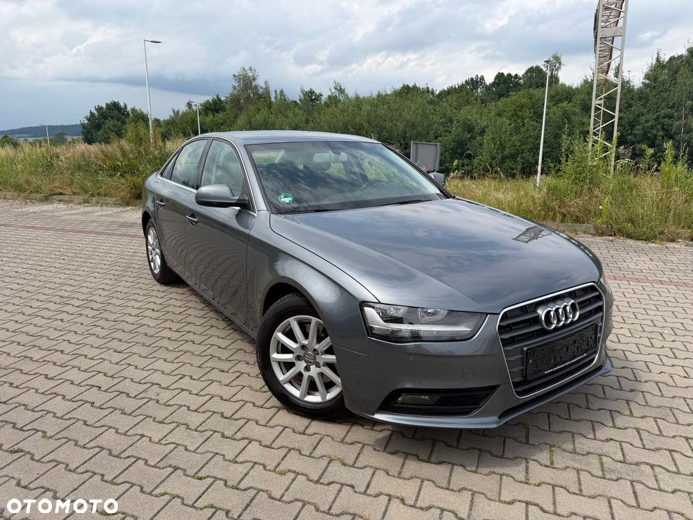 Audi A4 Limousine 2.0 TDI DPF multitronic Attraction - 1