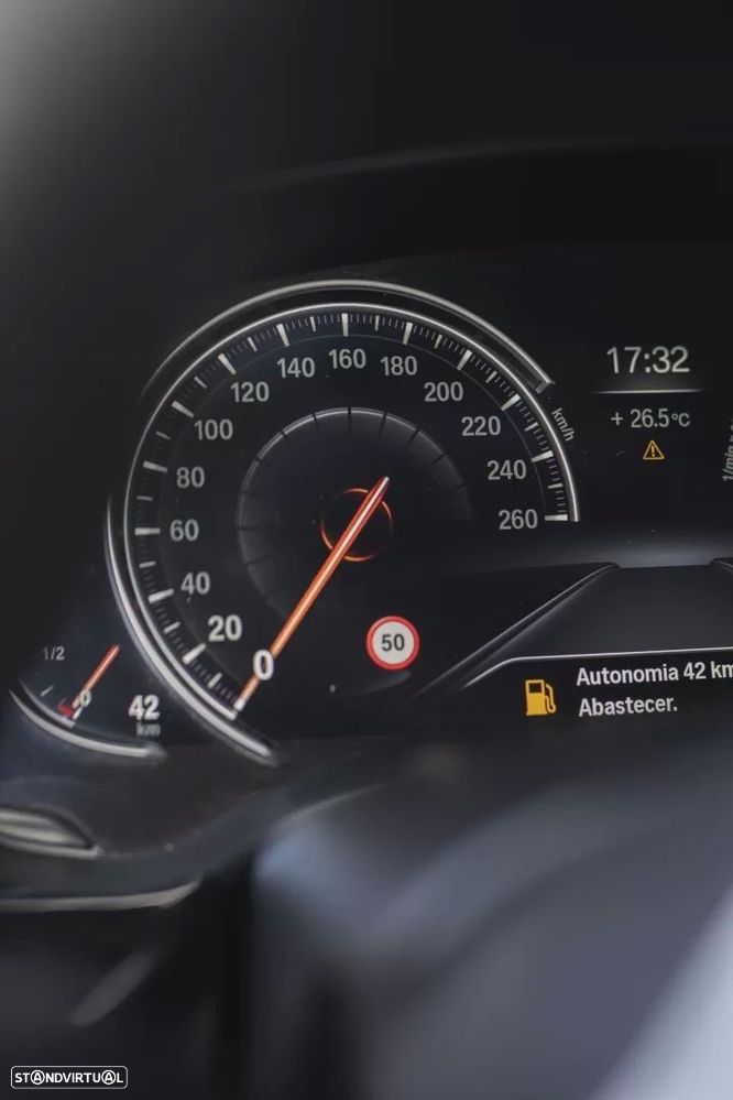 BMW 520 d Auto - 19