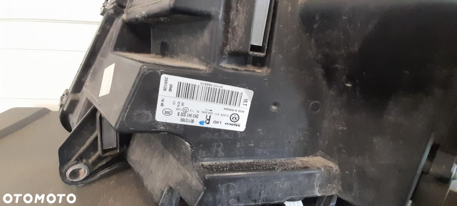 LAMPA PRZEDNIA PRAWA VOLKSWAGEN AMAROK LIFT XENON - 7