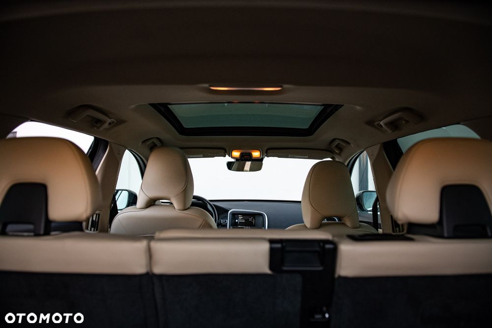 Volvo XC 60 T6 AWD Geartronic Linje Inscription - 16