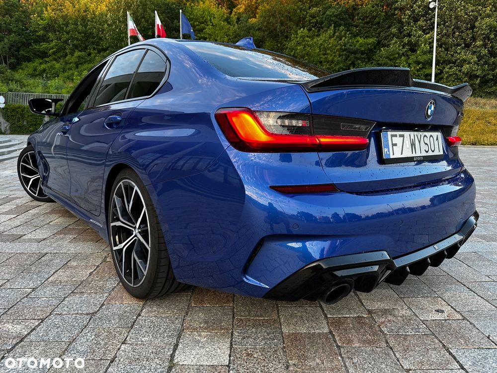 BMW Seria 3 330i M Sport - 5
