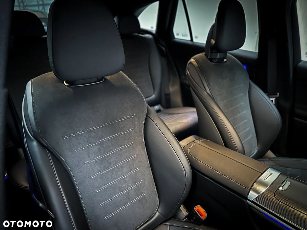 Mercedes-Benz GLC 200 4Matic 9G-TRONIC Edition AMG Line - 31