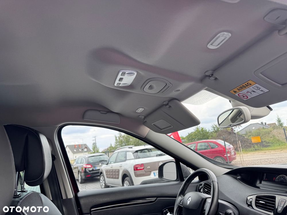 Renault Grand Scenic ENERGY TCe 115 Bose Edition - 13