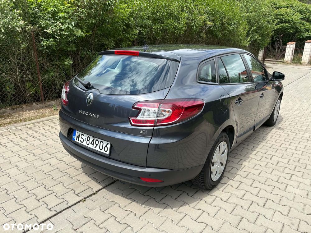 Renault Megane 1.5 dCi Expression - 10