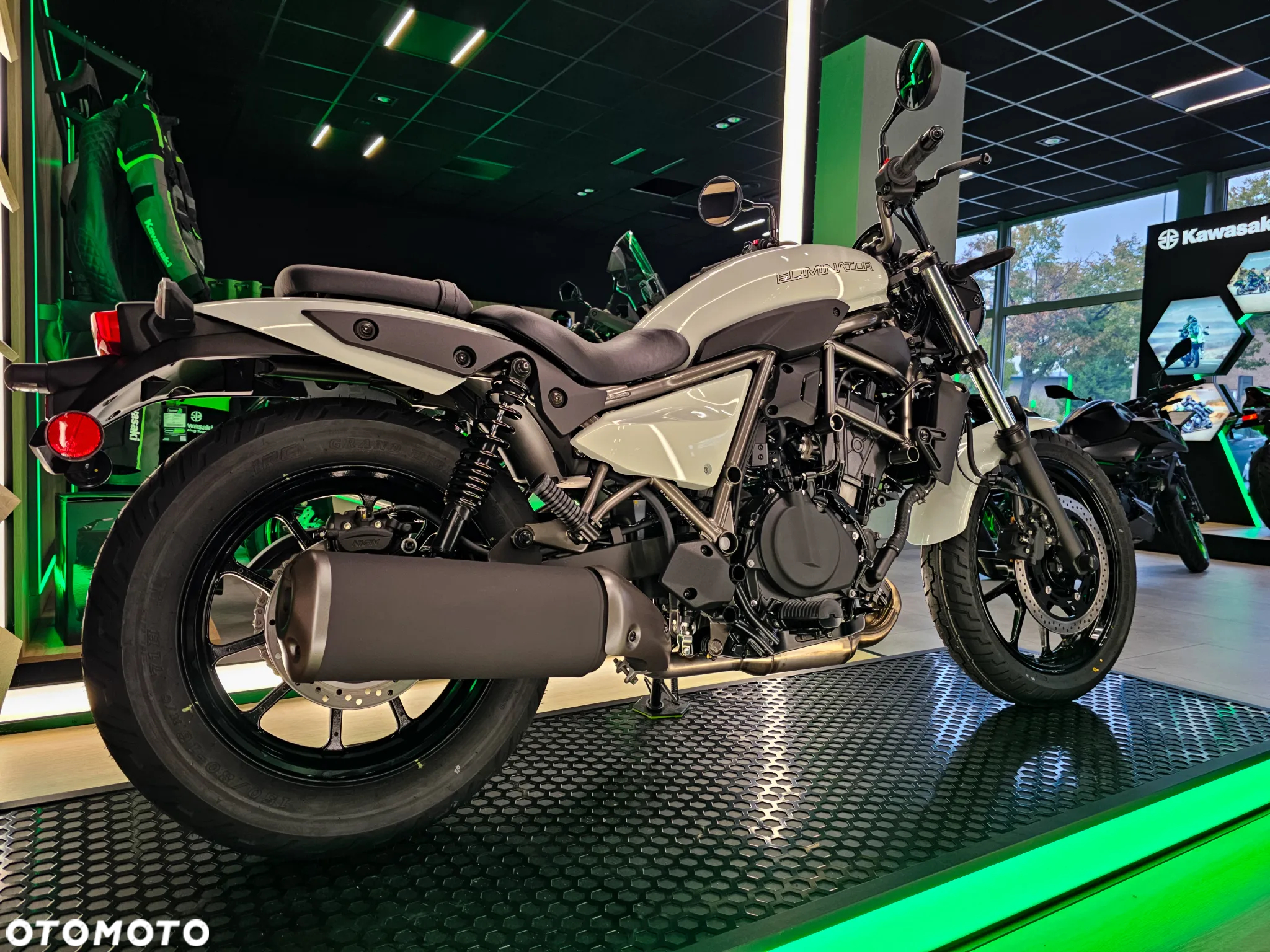 Kawasaki EL - 8