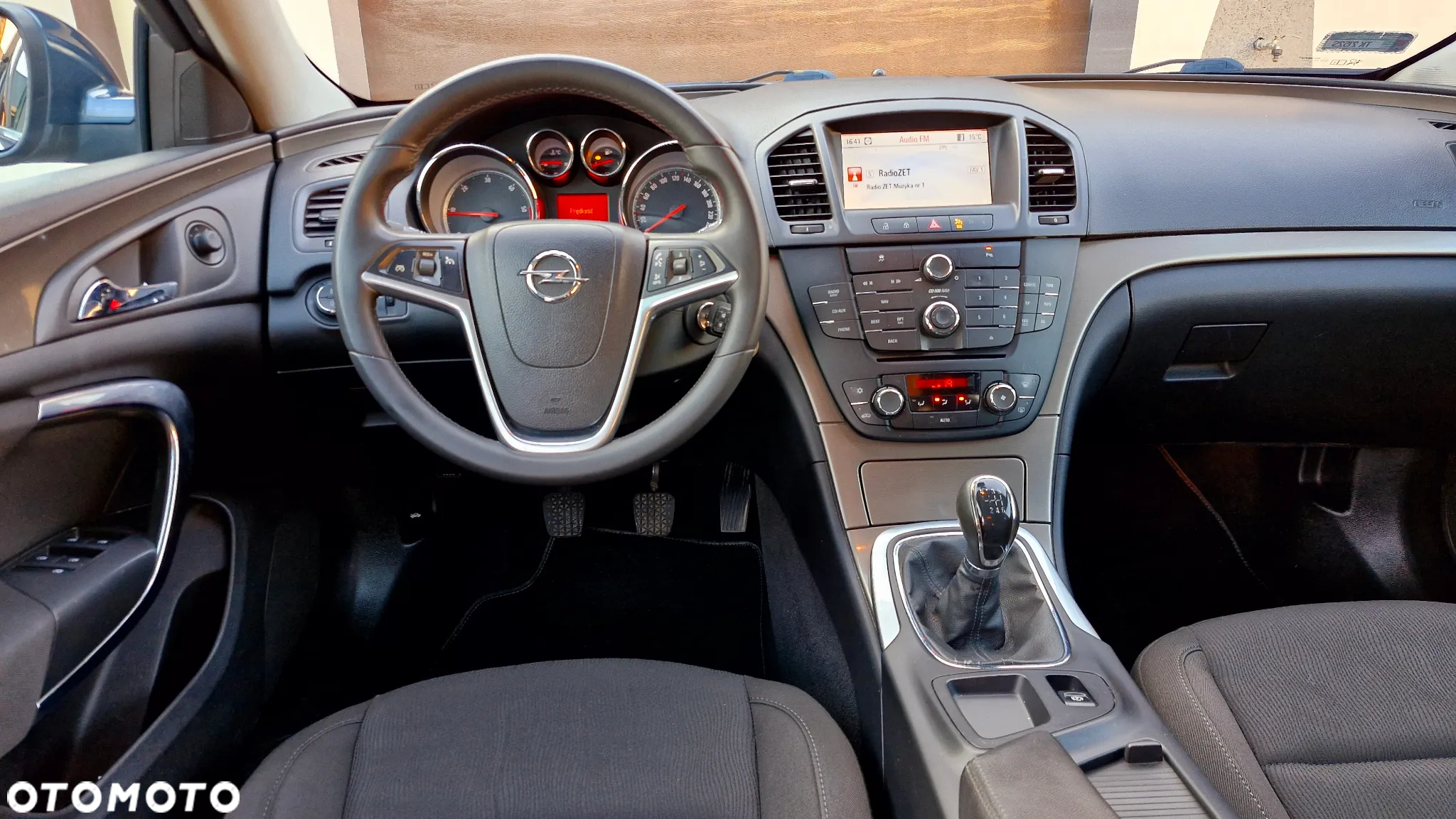 Opel Insignia 2.0 CDTI - 12