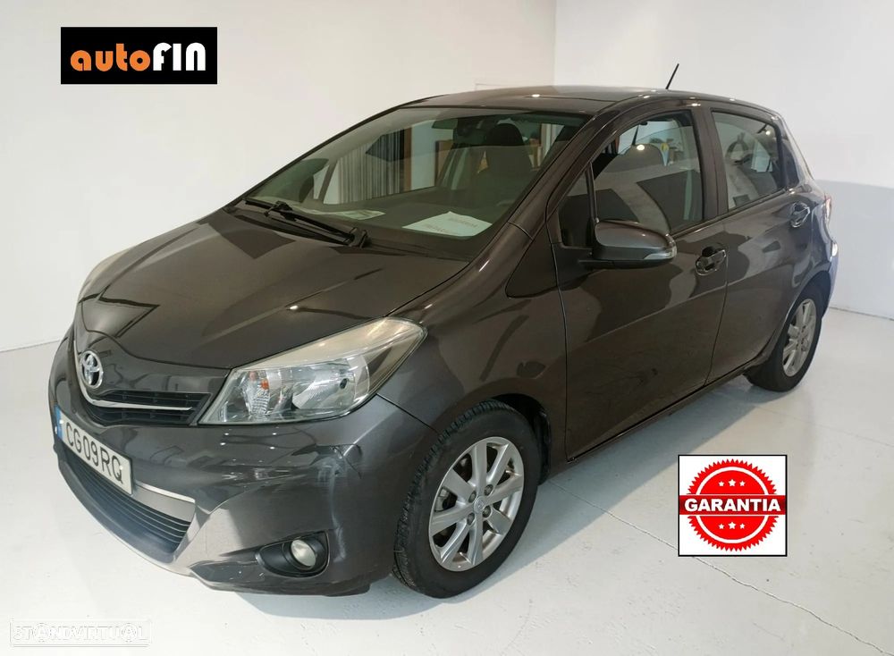 Toyota Yaris 1.4 D-4D High Pack+NAVI - 1