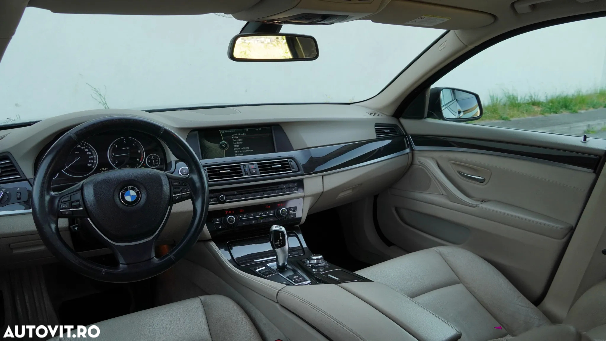 BMW Seria 5 520d - 15