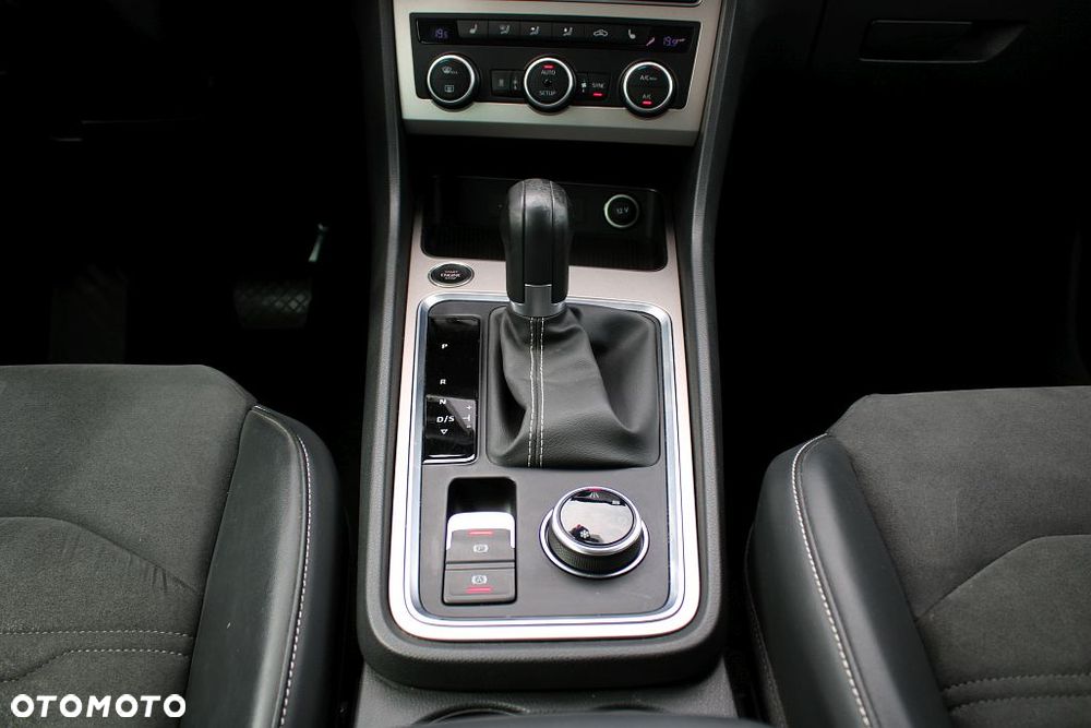 Seat Ateca 2.0 TSI Xperience S&S 4Drive DSG - 5