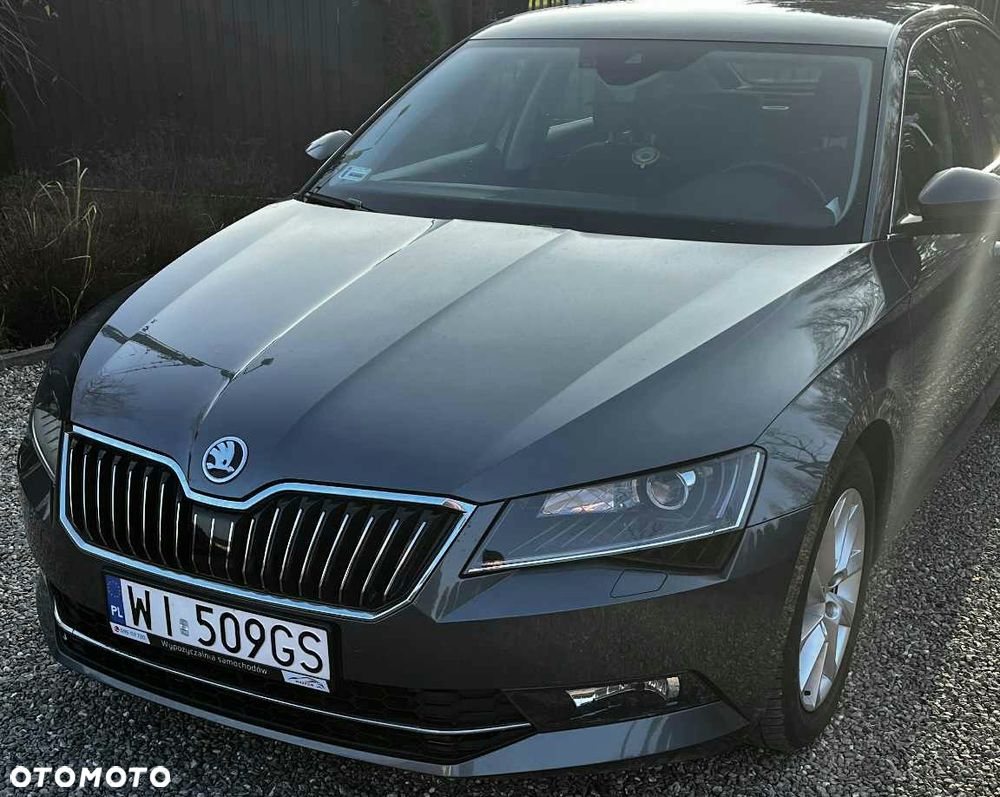 Skoda Superb 2.0 TDI Style DSG - 5