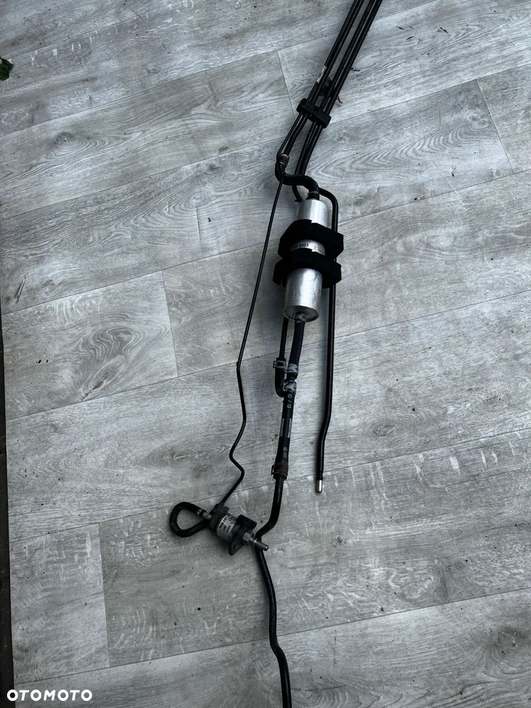 PRZEWODY PALIWOWE POMPKA 8R0261163A AUDI Q5 - 2