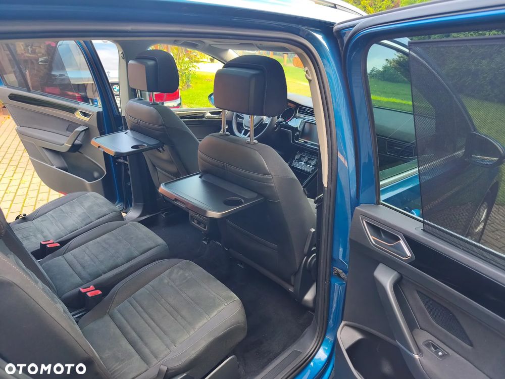 Volkswagen Touran 2.0 TDI SCR Highline - 17