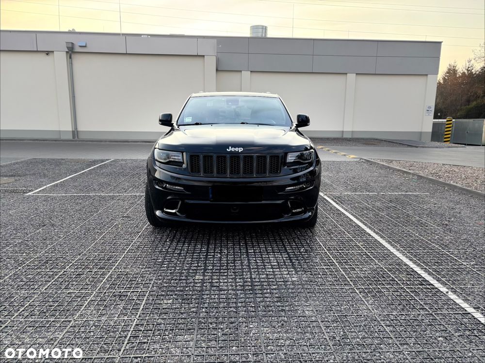 Jeep Grand Cherokee - 2