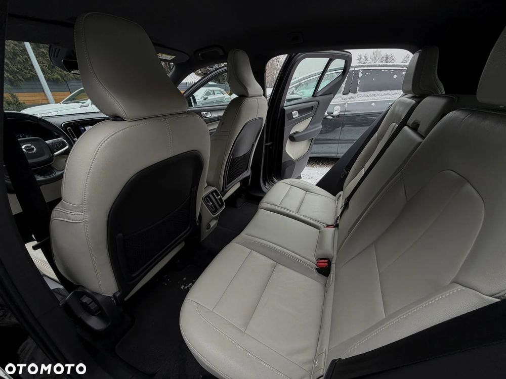 Volvo XC 40 T4 Inscription - 18