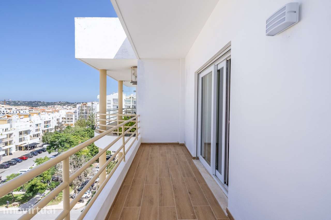 PENTHOUSE T3 COM VISTA PANIRÂMICA PARA O MAR E CIDADE DE LAGOS - Grande imagem: 4/32