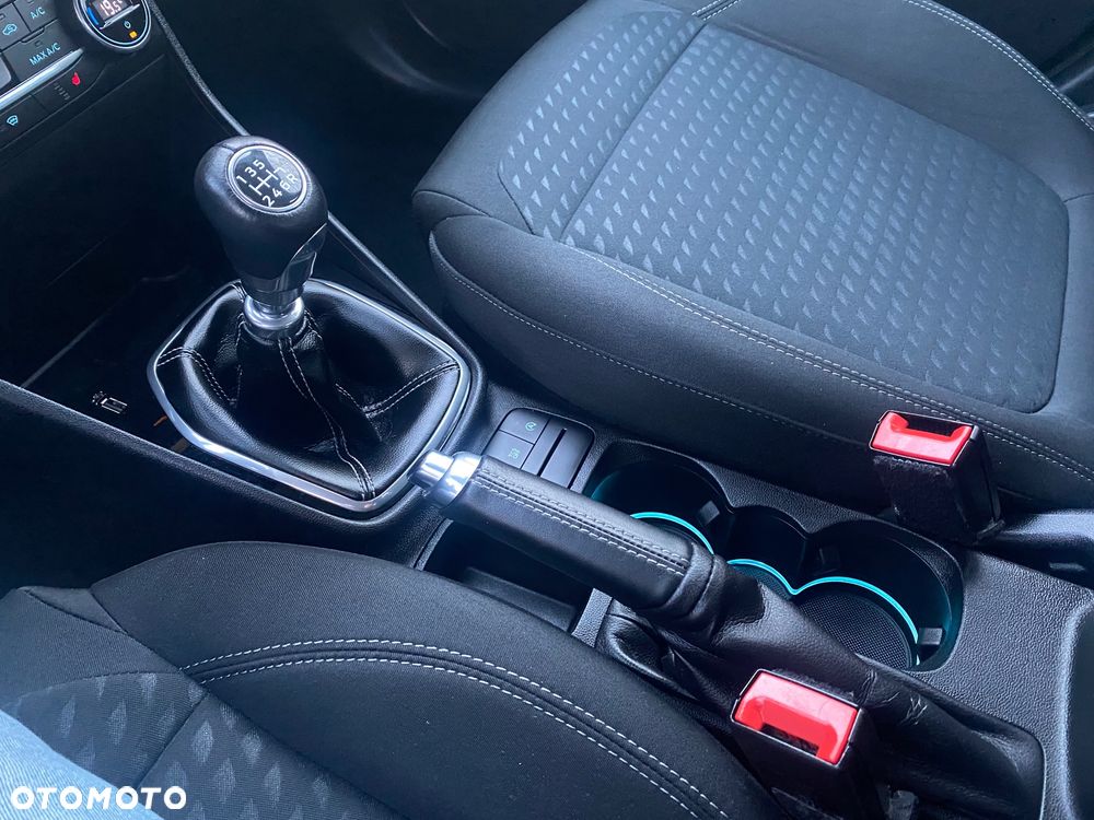 Ford Fiesta 1.0 EcoBoost S&S TITANIUM X - 24
