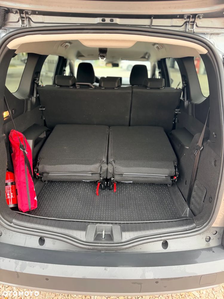 Dacia Jogger ver-1-6-full-hybrid-140-extreme-mmt-7os - 5