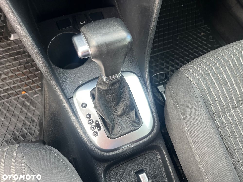 Volkswagen Polo 1.4 16V Highline DSG - 14