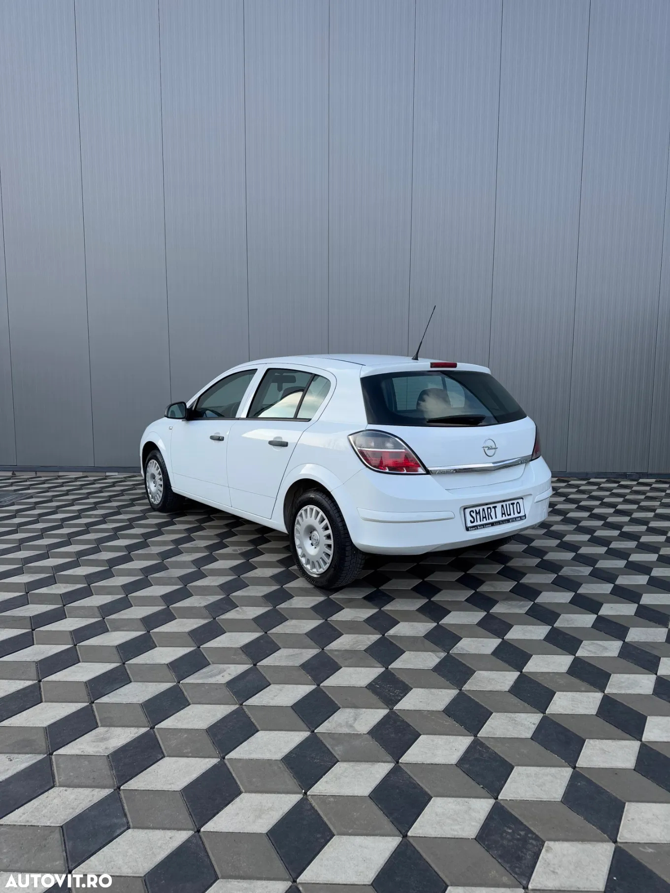 Opel Astra 1.4i Elegance - 23