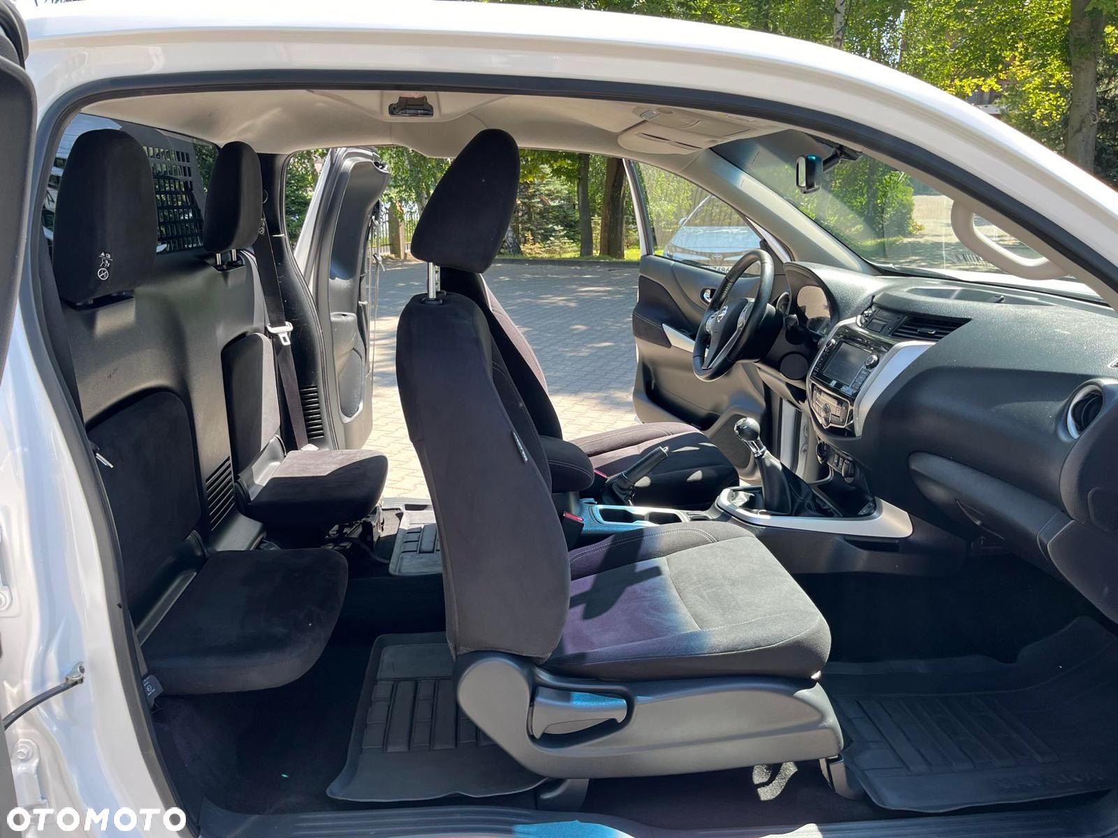 Nissan Navara DC 4x4 S&S Visia - 21